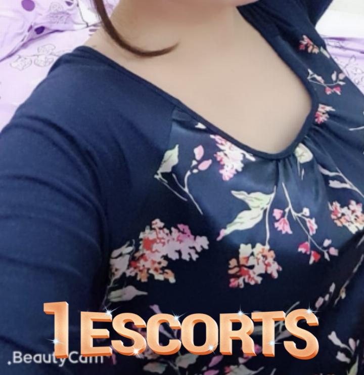 sexy housewife bhabhi aunty Indore Escorts whatsapp number 