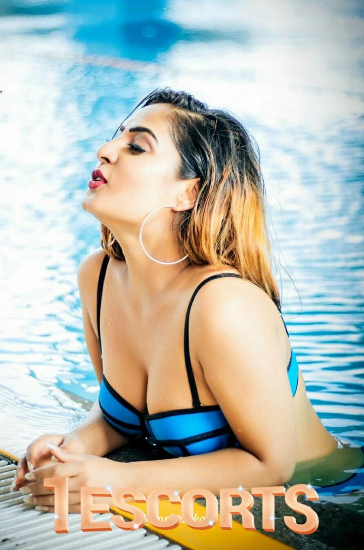 Call Ishu Sharma Independent Udaipur Escort Service