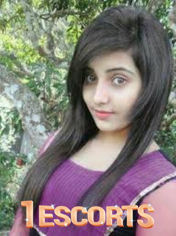 experience your moments with me Indian lady Escort  in Muscat