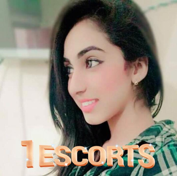 Sonia ali escort services in Sialkot
