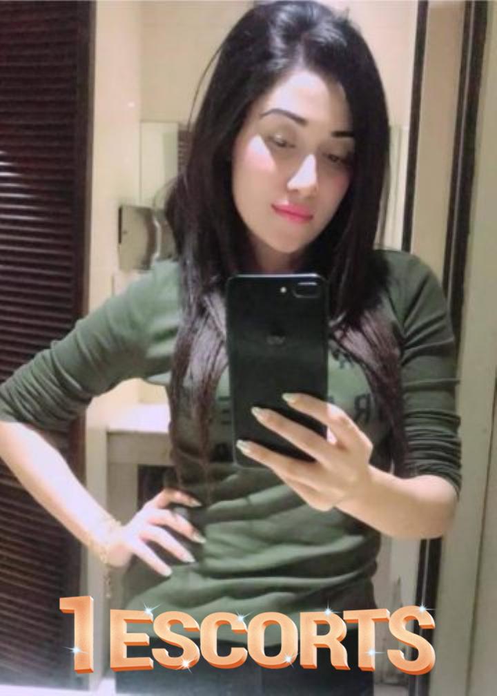 Karachi Call Girls +923074888875