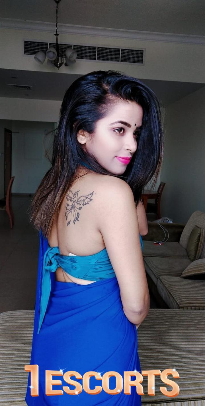 Pakistan escorts service - Get In Touch: +923040033337