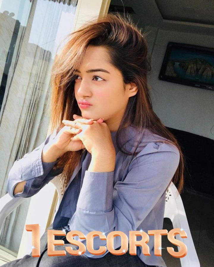 +92302-2002888 University Hi-Standard Sexy Girls Arrived at Medy Escorts for Night in Murree