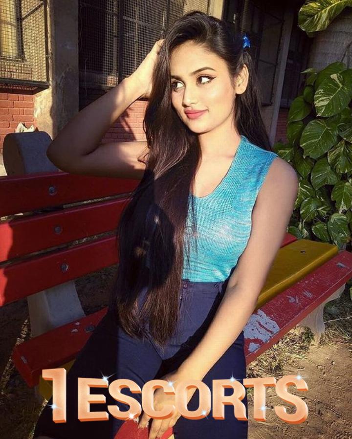 Murree Luxury Escorts Available For Night Booking Call Now : 03153777977