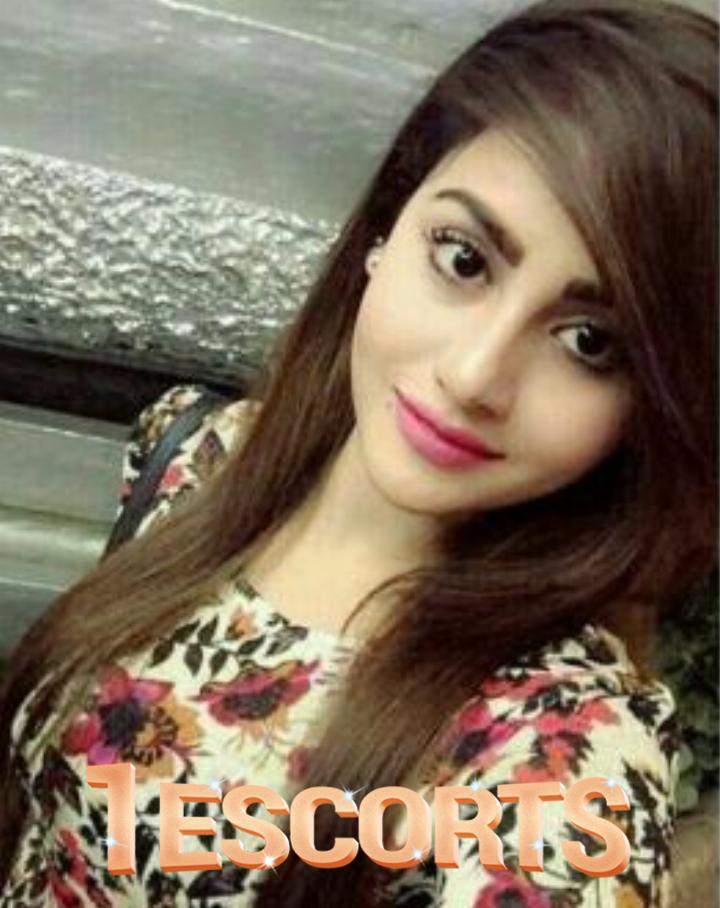 Independent Call Girl Available For Night in Islamabad 03353777977