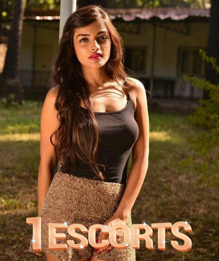 Best Escorts Available For Night In Murree Call Now 03153777977