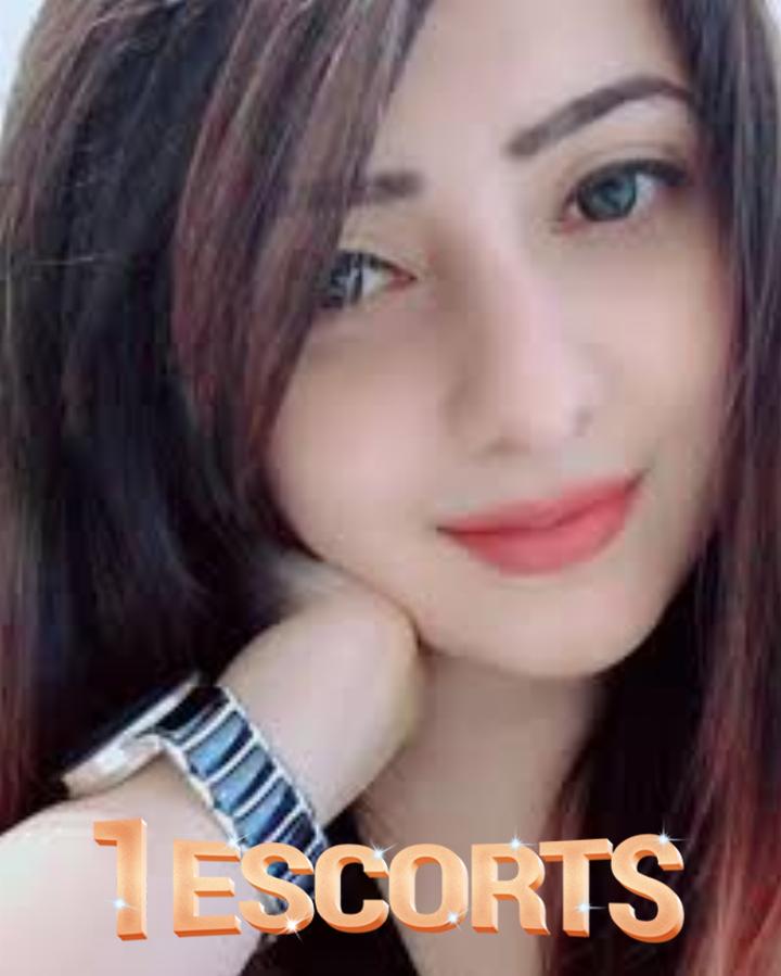 923084100444 Educated Student Girls Available For Night In Lahore -2