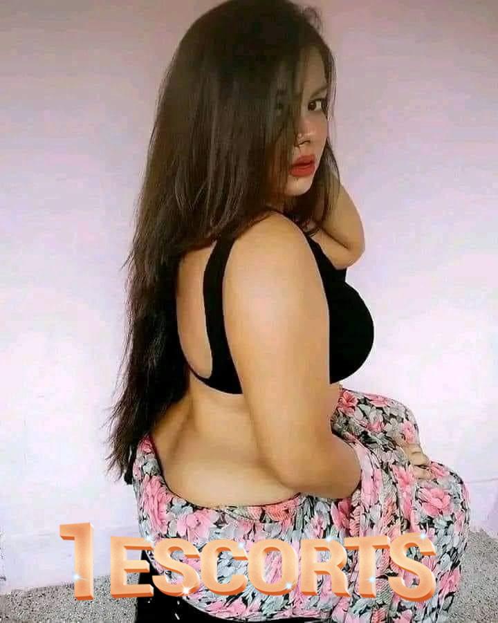 Sexy call girls in Lahore 03034494488 -3
