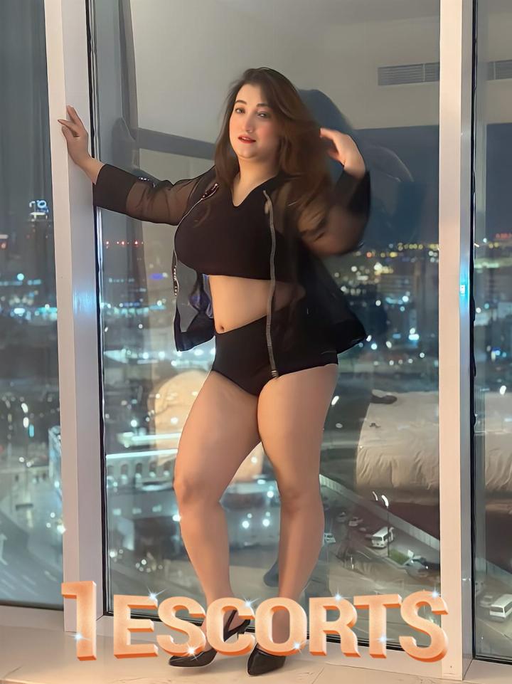 Busty Model Ankita -97433836474 -2