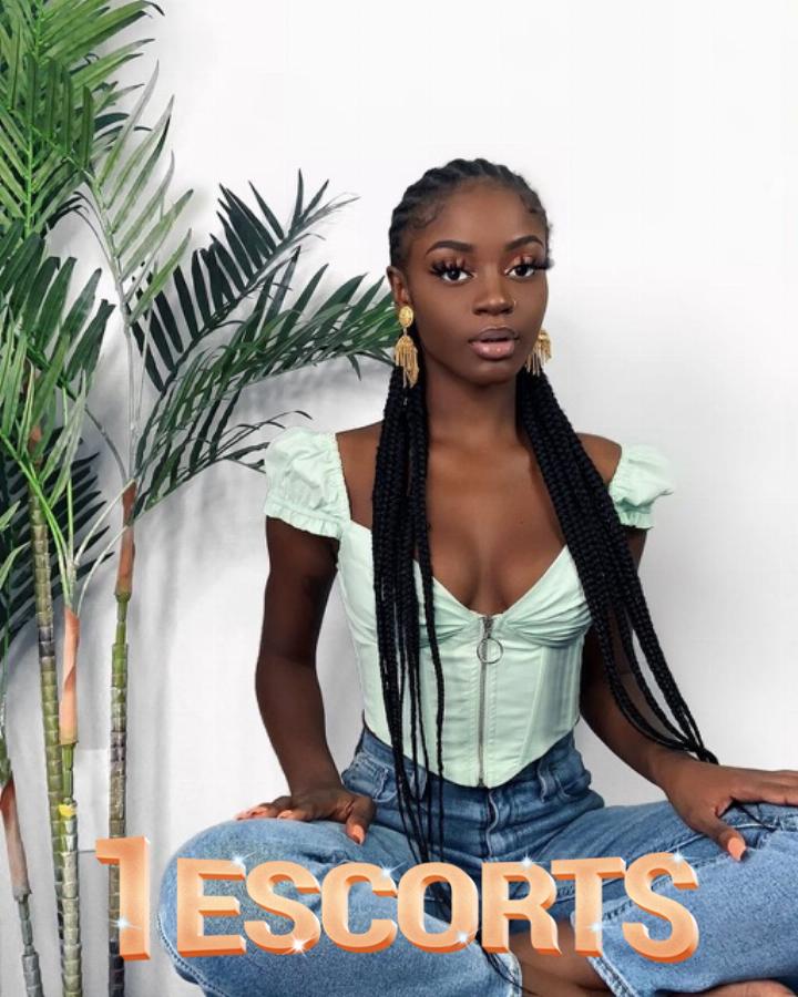 Sacha escort service in Larnaca