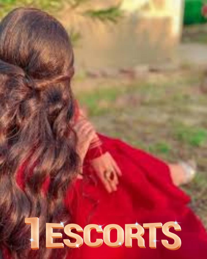 Teenage indian Escorts in Singapore Independent Escorts in Hougang