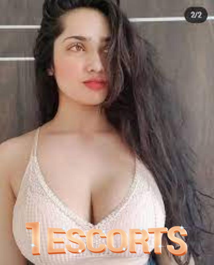 Ayesha (+6583017434) Indian Escorts in Singapore escort services Rochor