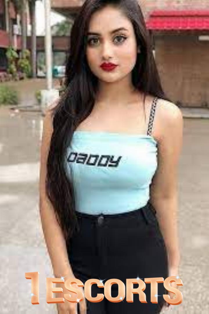 Zara (+6583017434) Indian Escorts in Singapore Choa-chu-kang Escorts Independent