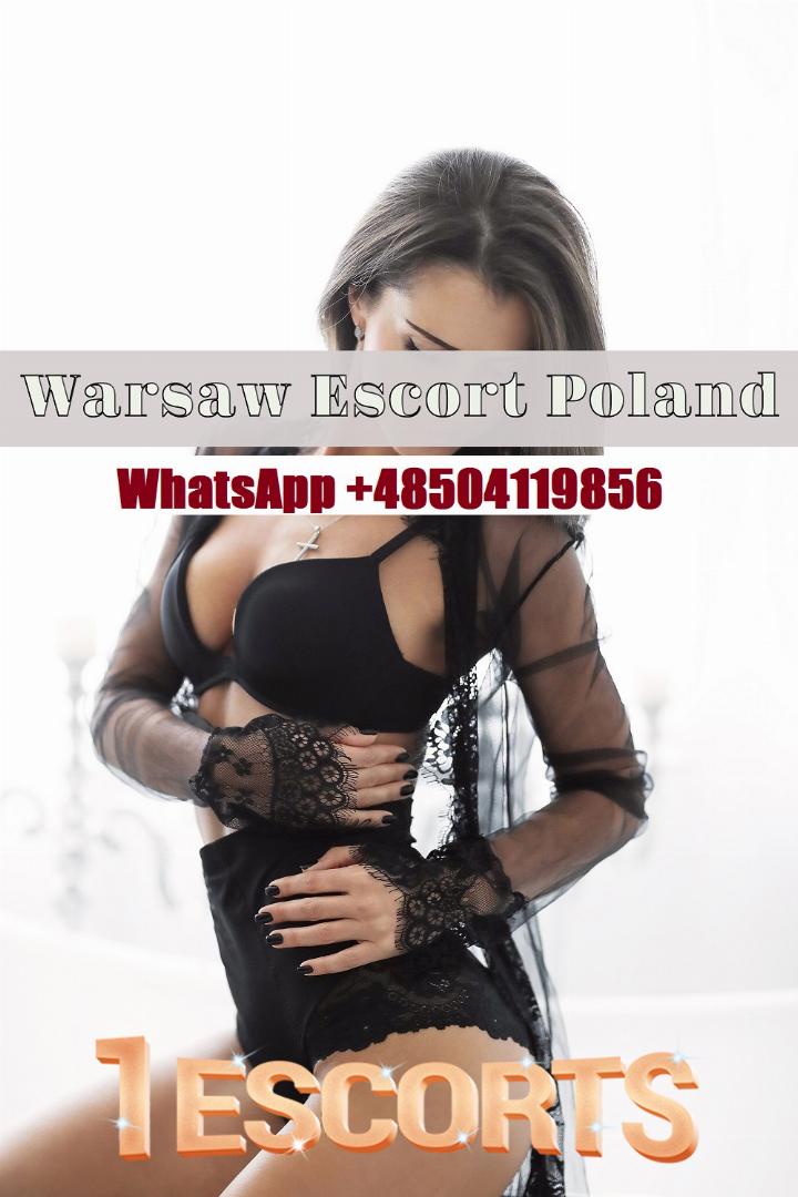 Harper Warsaw Escort Poland