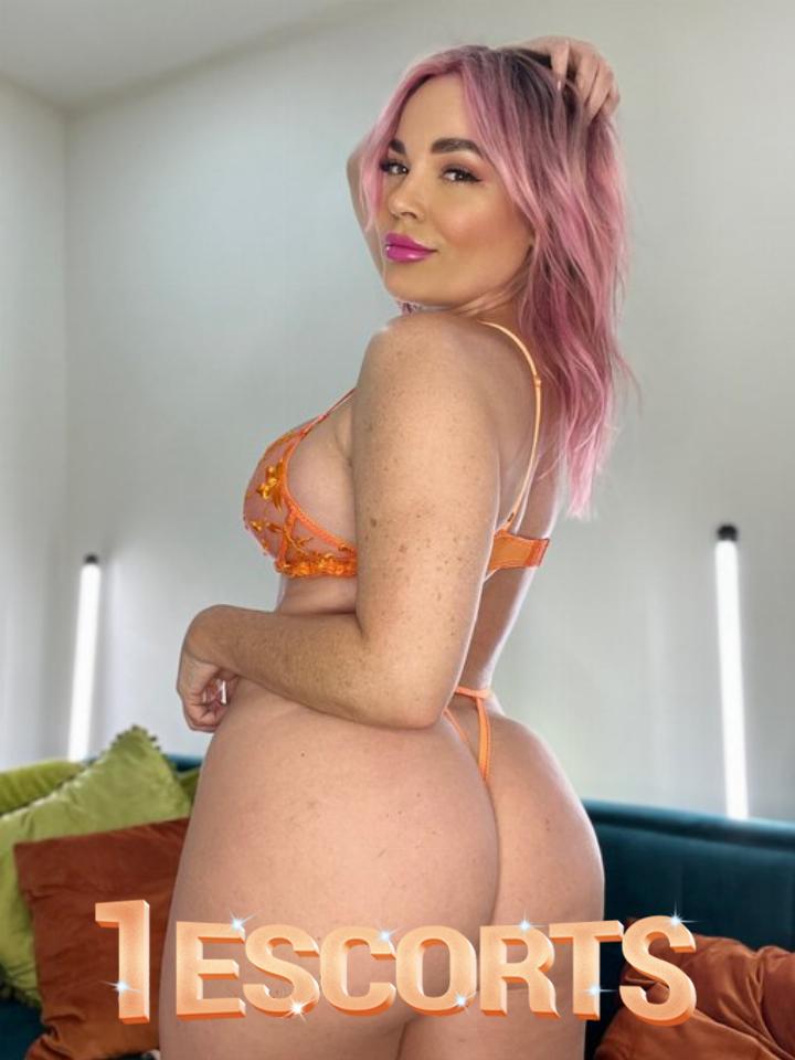 Melanie Sexy1 -4
