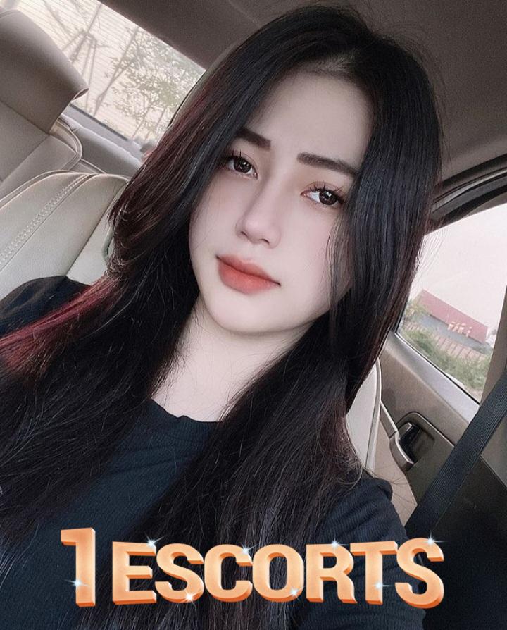 Hot Babe escorts in Jakarta -5