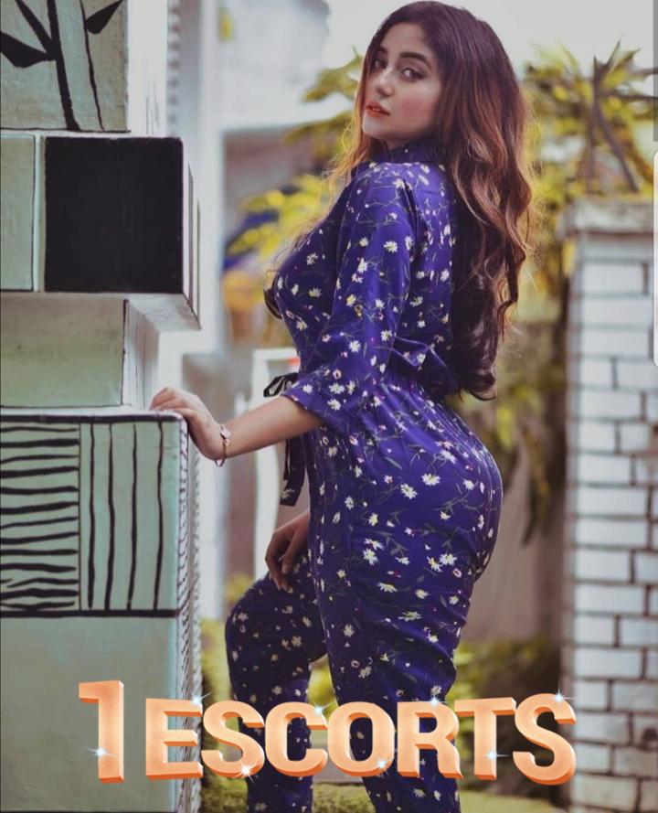 +923022002888 Female Models Escorts Available Now For Night in Murree