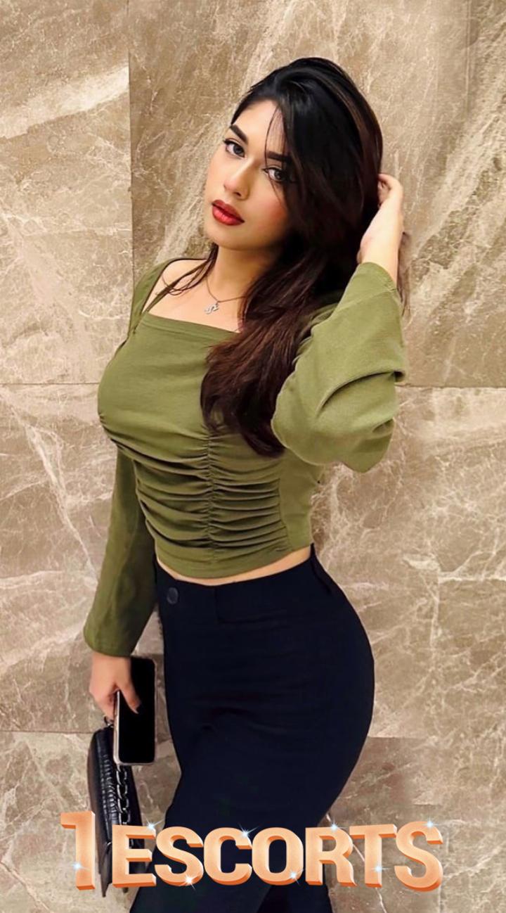 Karachi Escorts 03368297193 -2