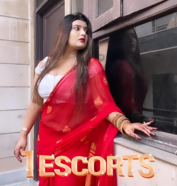 Anjali Malhotra -3