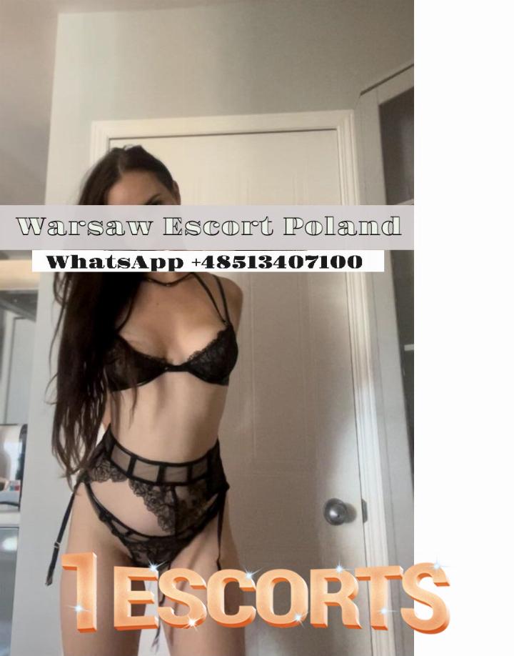 Camille Warsaw Escort Poland