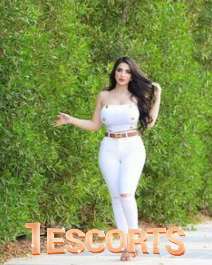 Benish Escorts In Islamabad E   -4