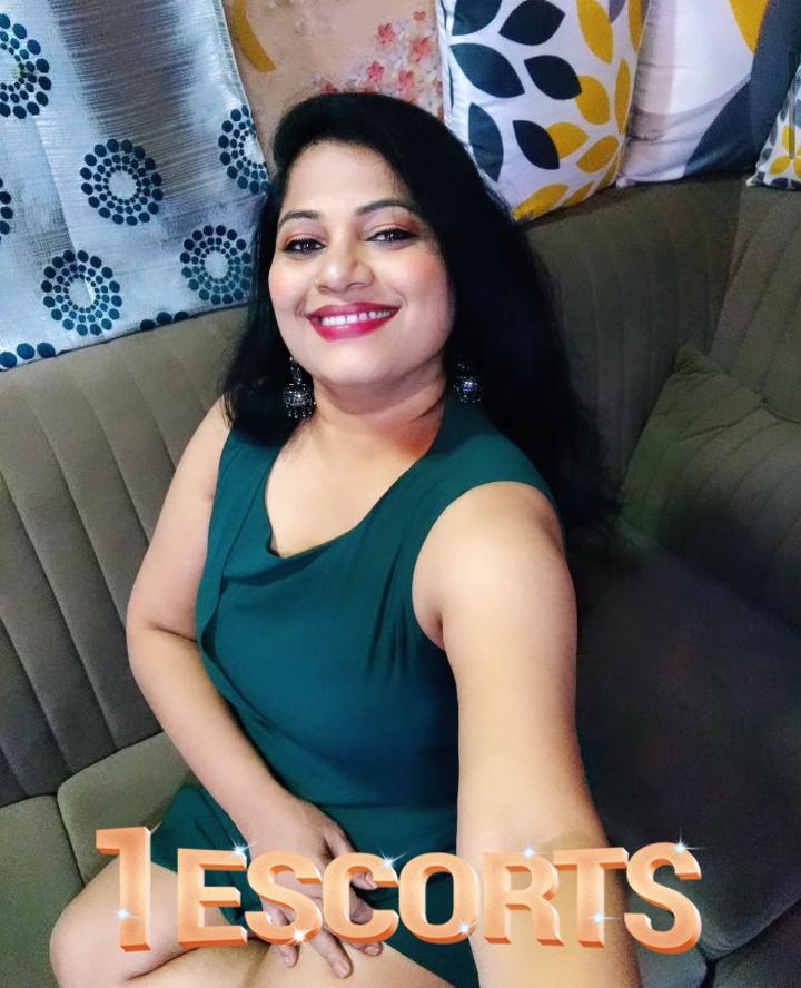 Raksha Gupta -2