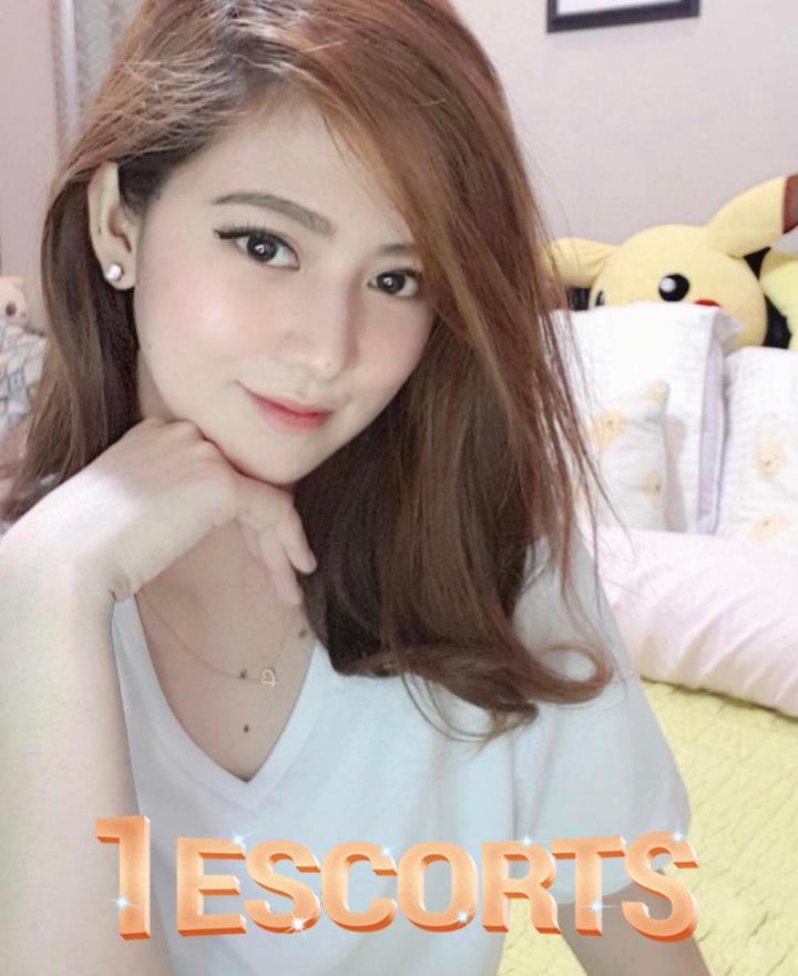 beautiful escort Sophia