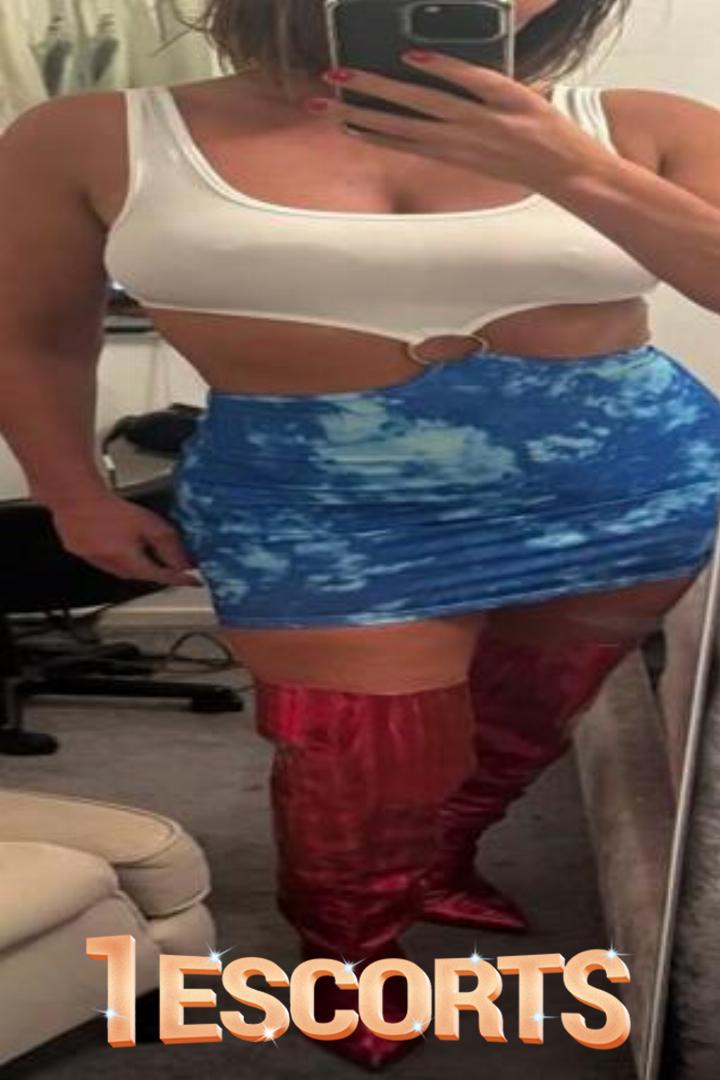 Cleo Sparkles -3