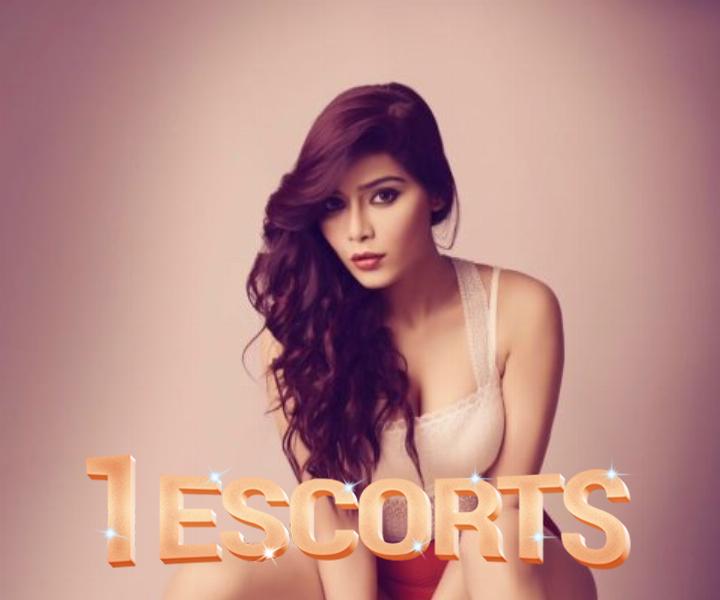 Pari | Pakistani Escort Call Girl