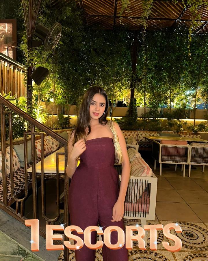Escorts in Marriott Hotel Islamabad -3