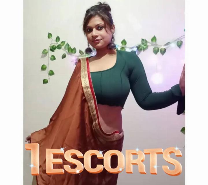 Tina Singh -3