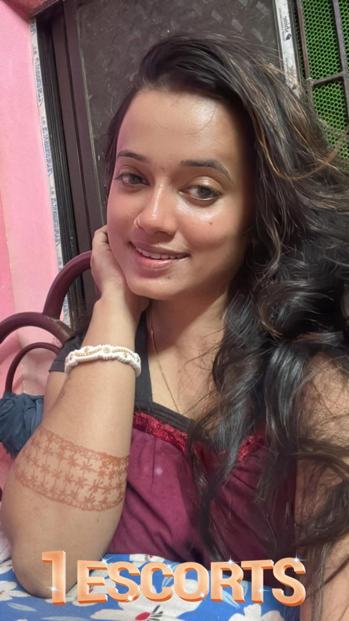 priya Singh -2