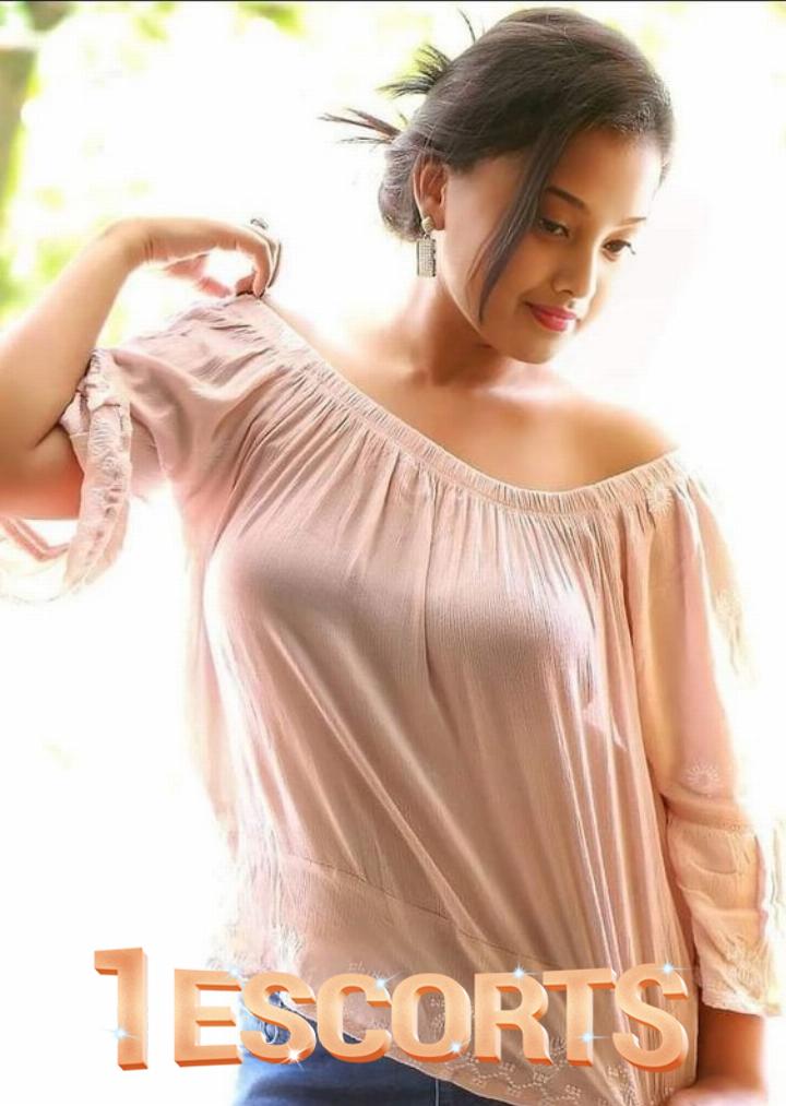 Busty Call Girls In Islamabad Milky Escorts Blowjob