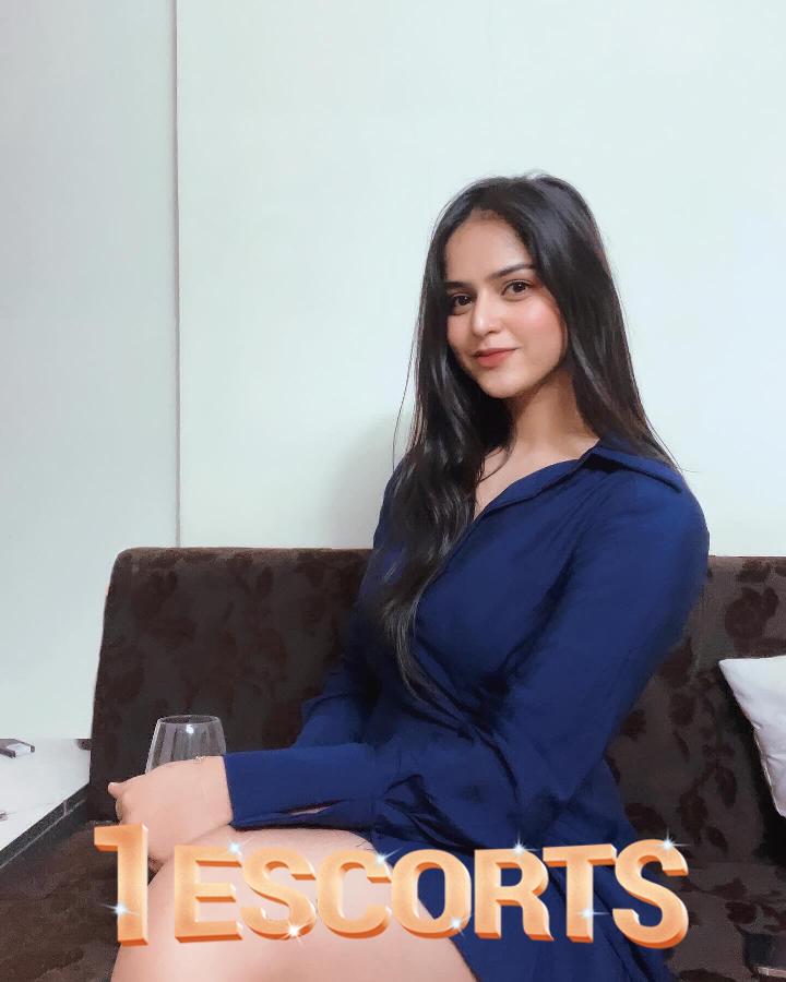 Independent Escorts Islamabad at Centaurus Hotel Islamabad -4