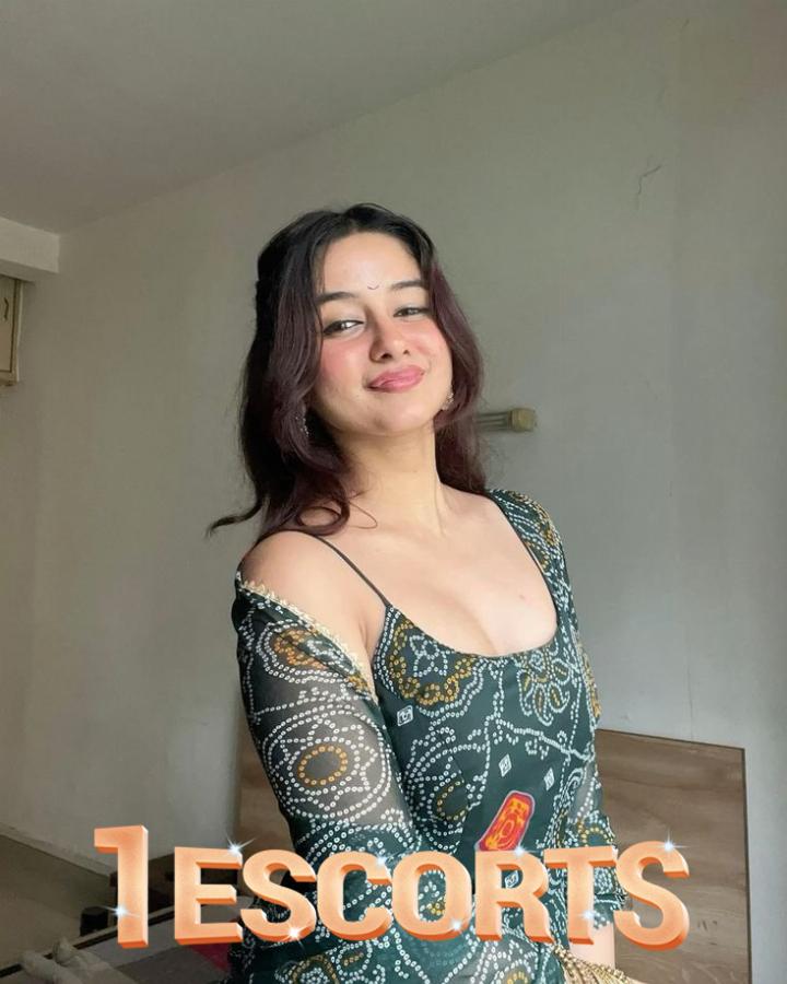 Escorts in defence raya golf lahore Vip girls