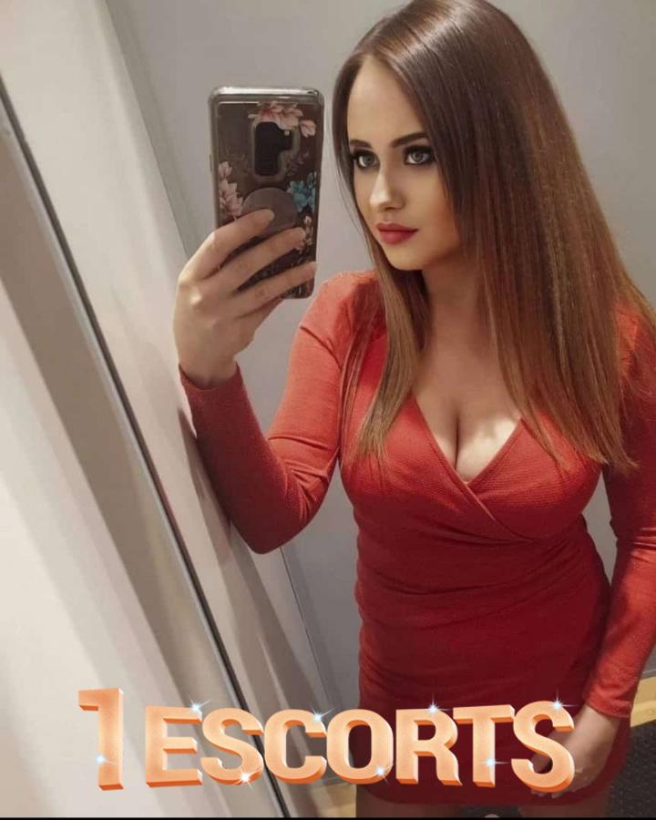 Independent Hostel Girl in Rawalpindi -3