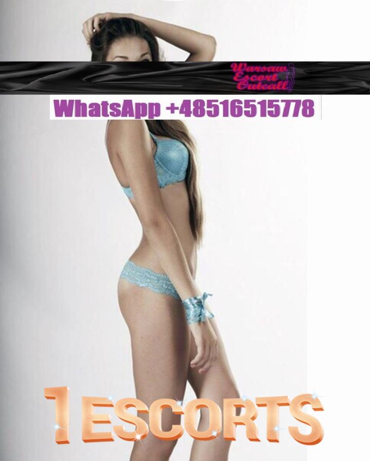 Oliwia Warsaw Escort -2