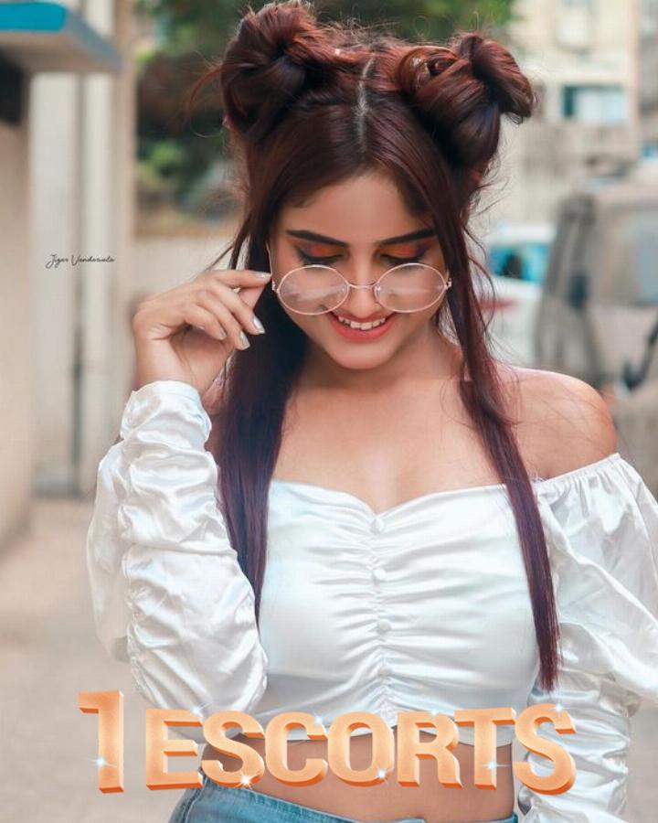 Full Hot VIP Luxury Party Girls in Islamabad