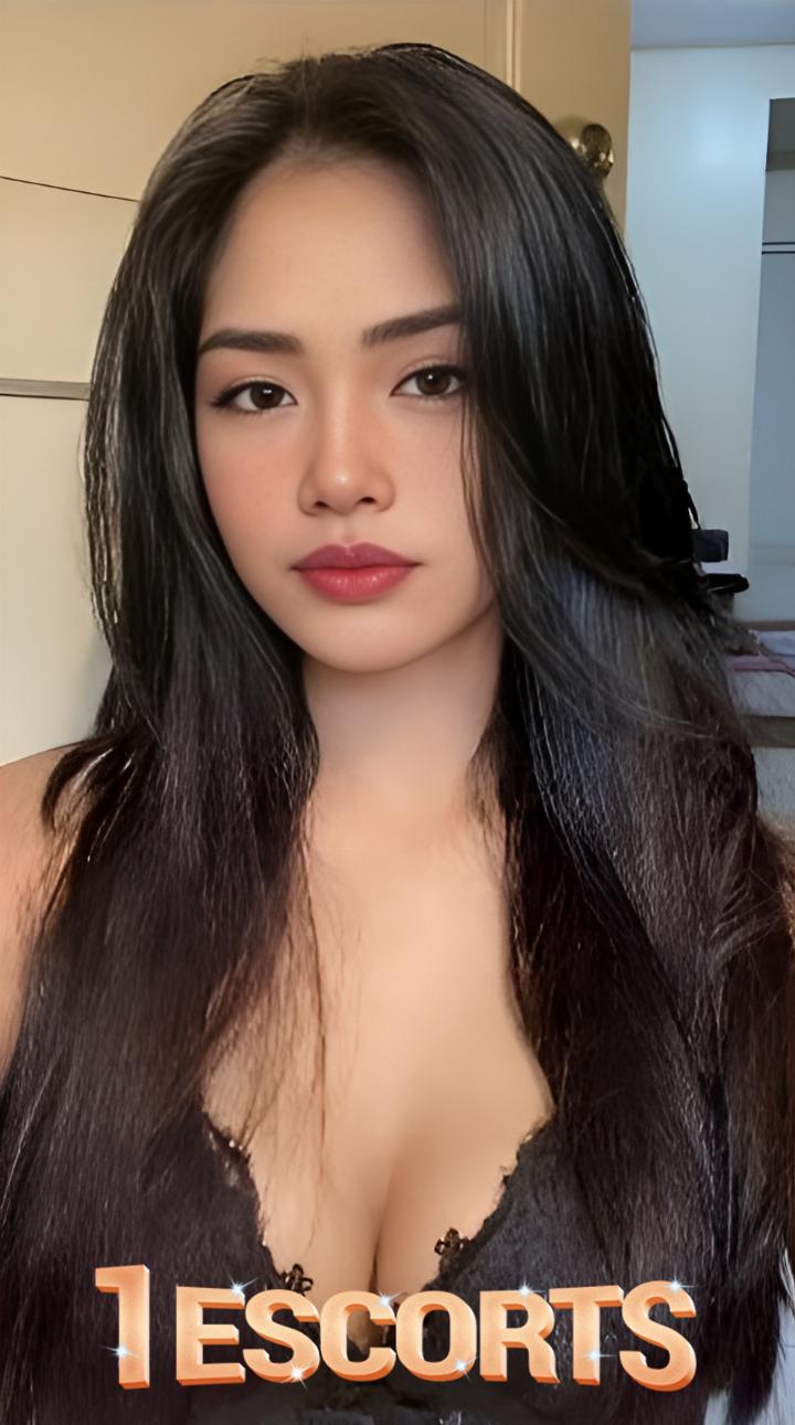 Sumi Escort Medan -4