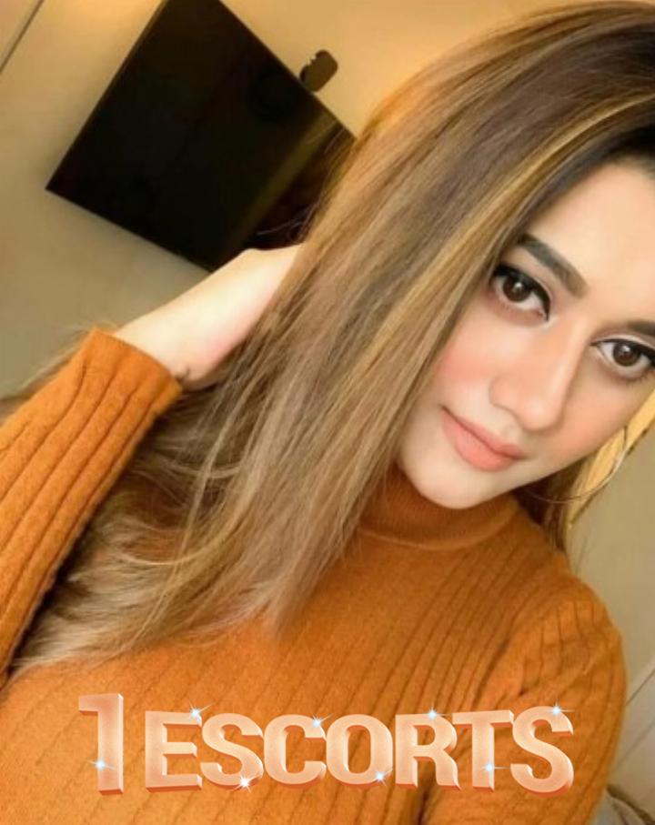 Young Models & Escorts in Rawalpindi