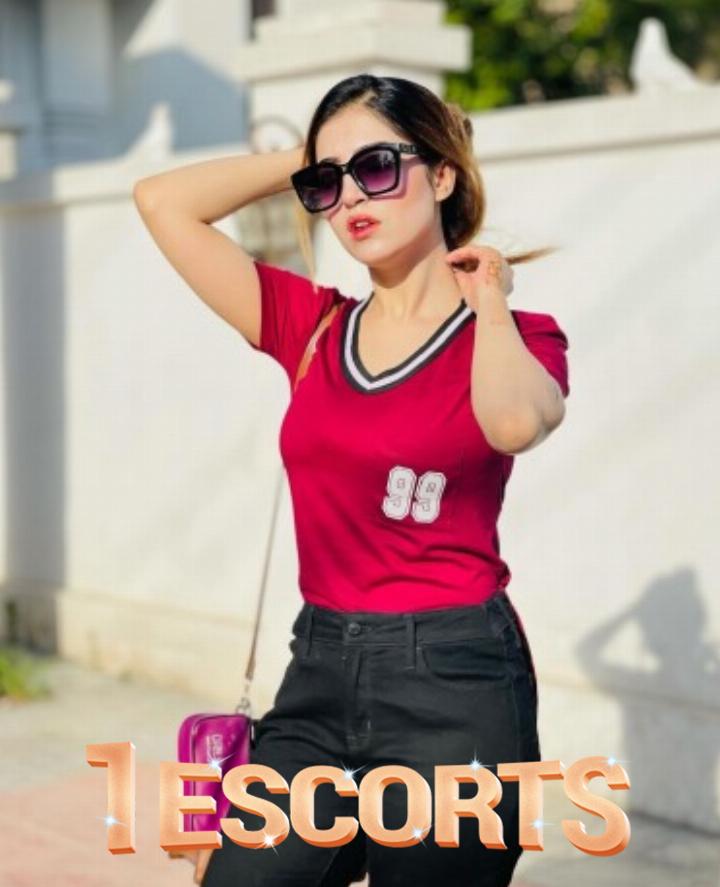 Young Models & VIP Escorts in Rawalpindi -3