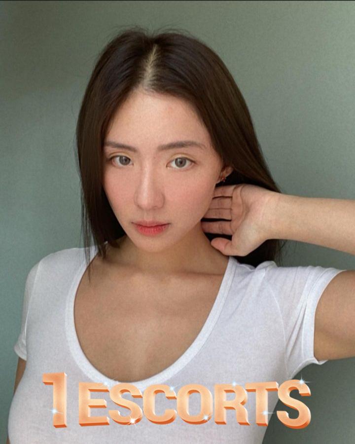 Arina, Jakarta