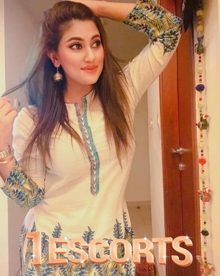 zoya khan models in rawalpindi