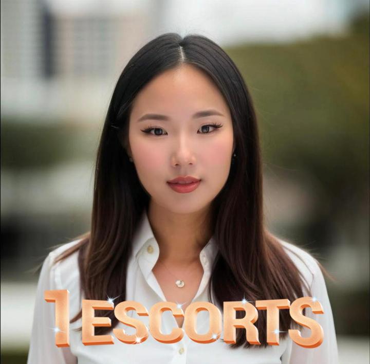 Hot independent zoya