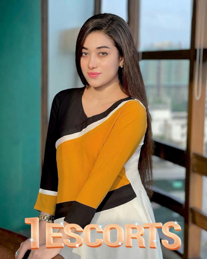 Young & Smart Model in Islamabad -2