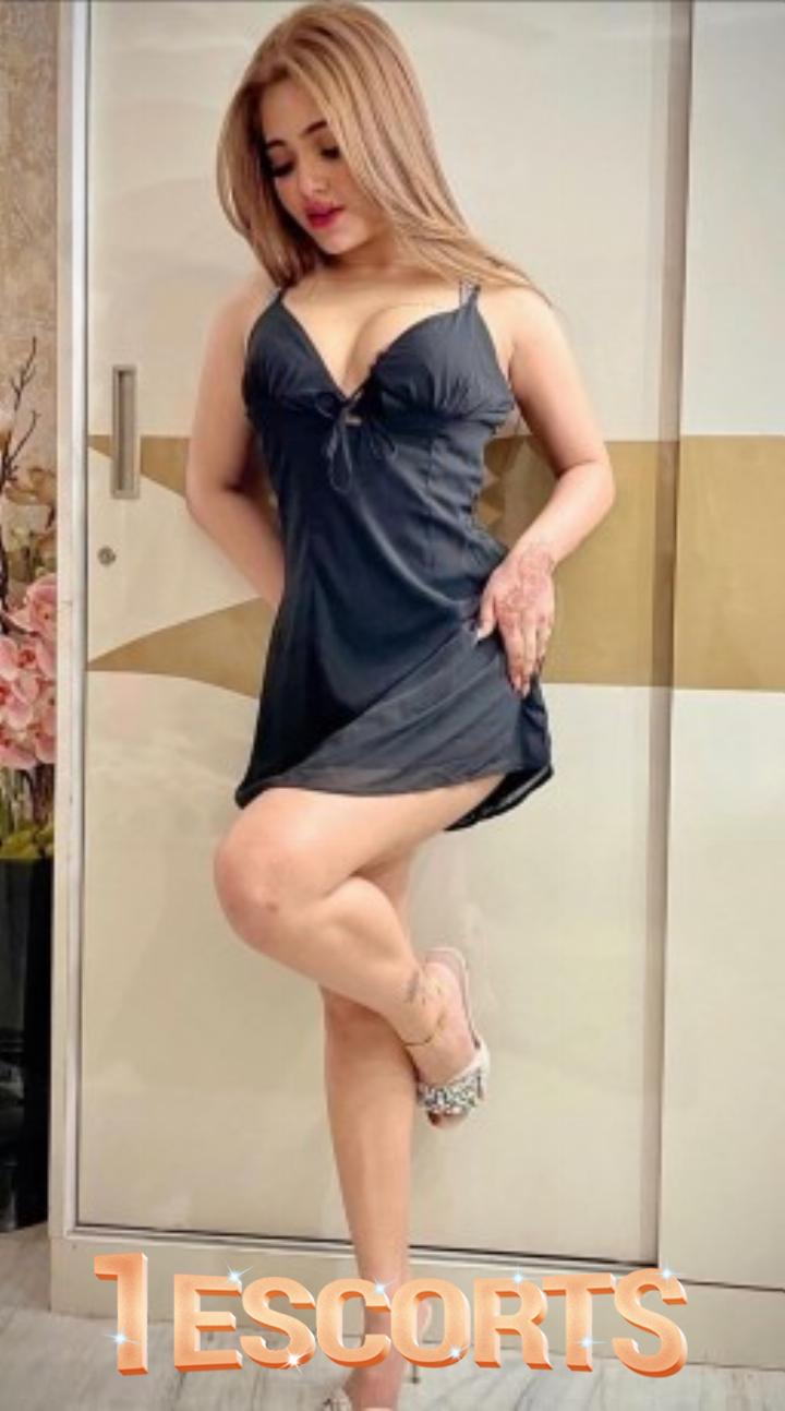 ALISHA KHAN ESCORTS IN ISLAMABAD -4