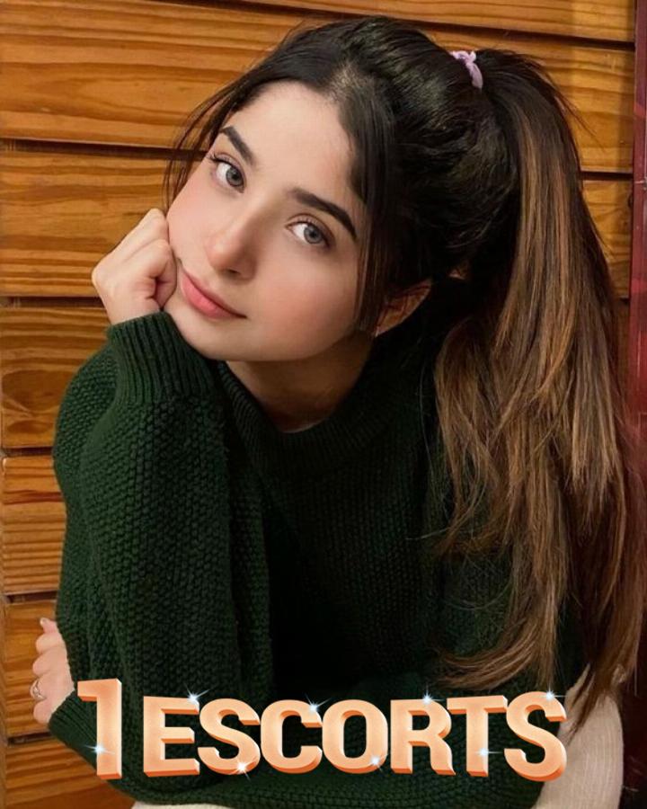 HALEEMA KHAN ESCORTS IN ISLAMABAD -2