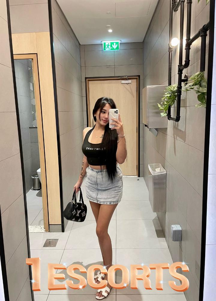 Naughty VIP FILIPINO ESCORTS -2