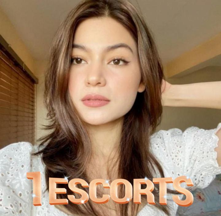 hanna - seductive escort -2