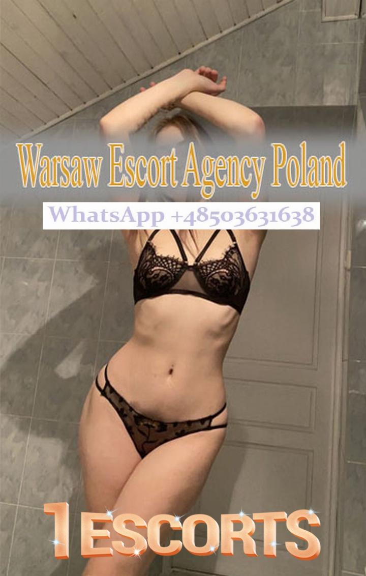 Amely Warsaw Escort -4